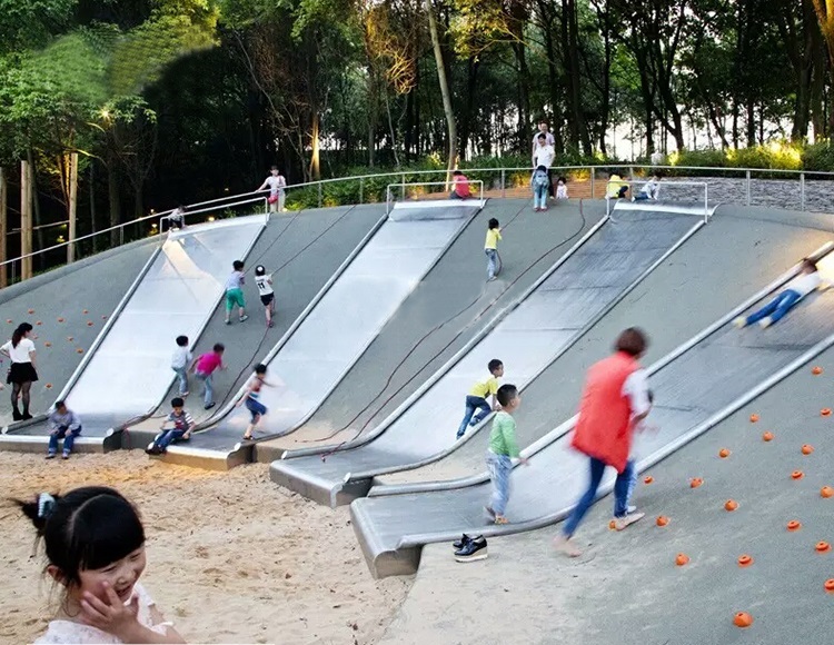 公園平板不銹鋼滑梯 兒童公園不銹鋼爬坡組合滑梯可定做